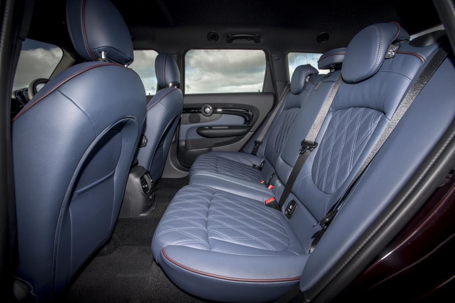  Mini Cooper D Clubman 2015 года  (UK) (фото 118 из 127)